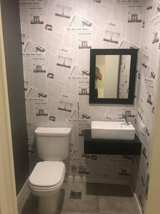 Suite In San Telmo Dormitorio En Suite Con Dos Banos Y Balcon A La Calle Буэнос-Айрес Экстерьер фото
